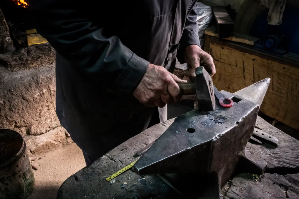 Ferro e gente (Ver mais).