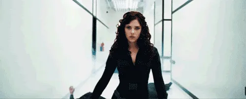 Resultado de imagem para GIF MULHER CONVENCIDA