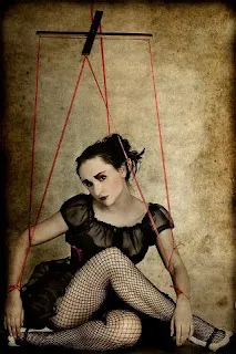 (R) *Fantoche humano