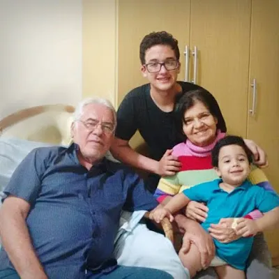 (S) Quinze anos de Pedro Neto