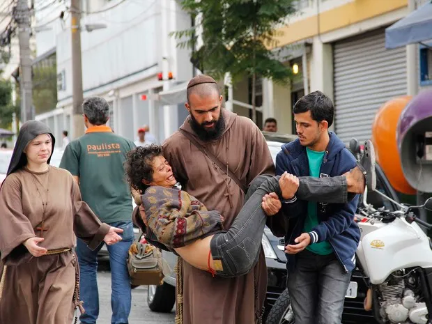Educação, o bálsamo!