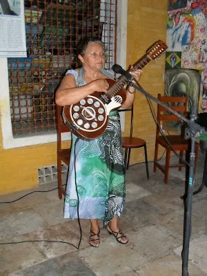 C-ISD - Deus as mulheres e o cordel