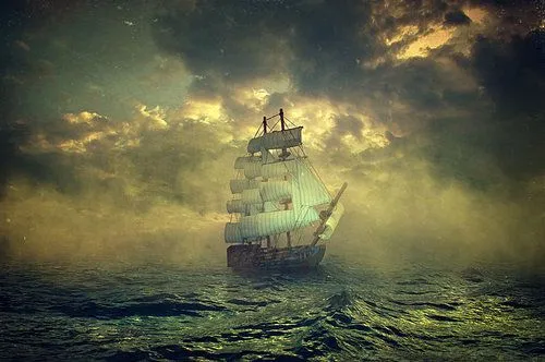 Resultado de imagem para gif de barco em tenoestade narÃ­tima